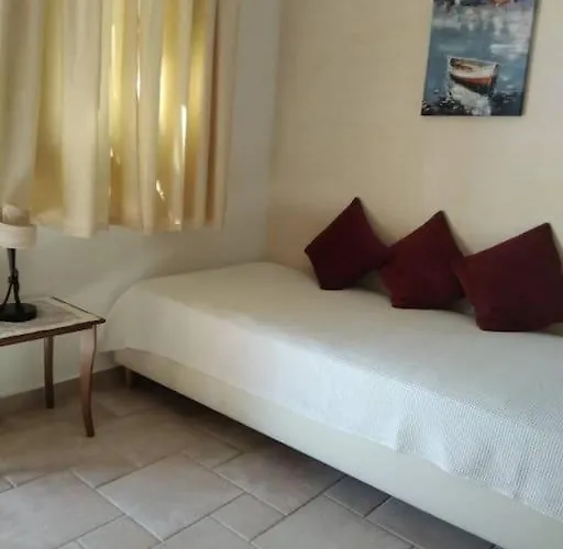 Vromolithos Apartments * Vromolithos