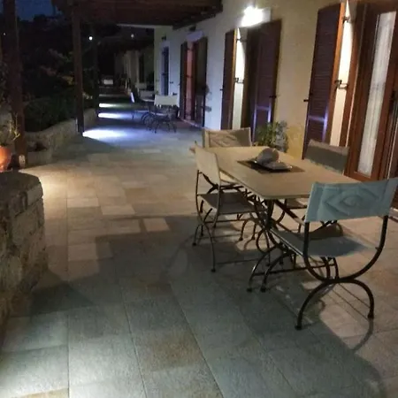 Appartement Vromolithos Apartments